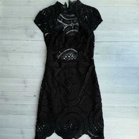 bebe Dresses & Skirts - Bebe Elegant Black Open Back Lace Mini Dress XS